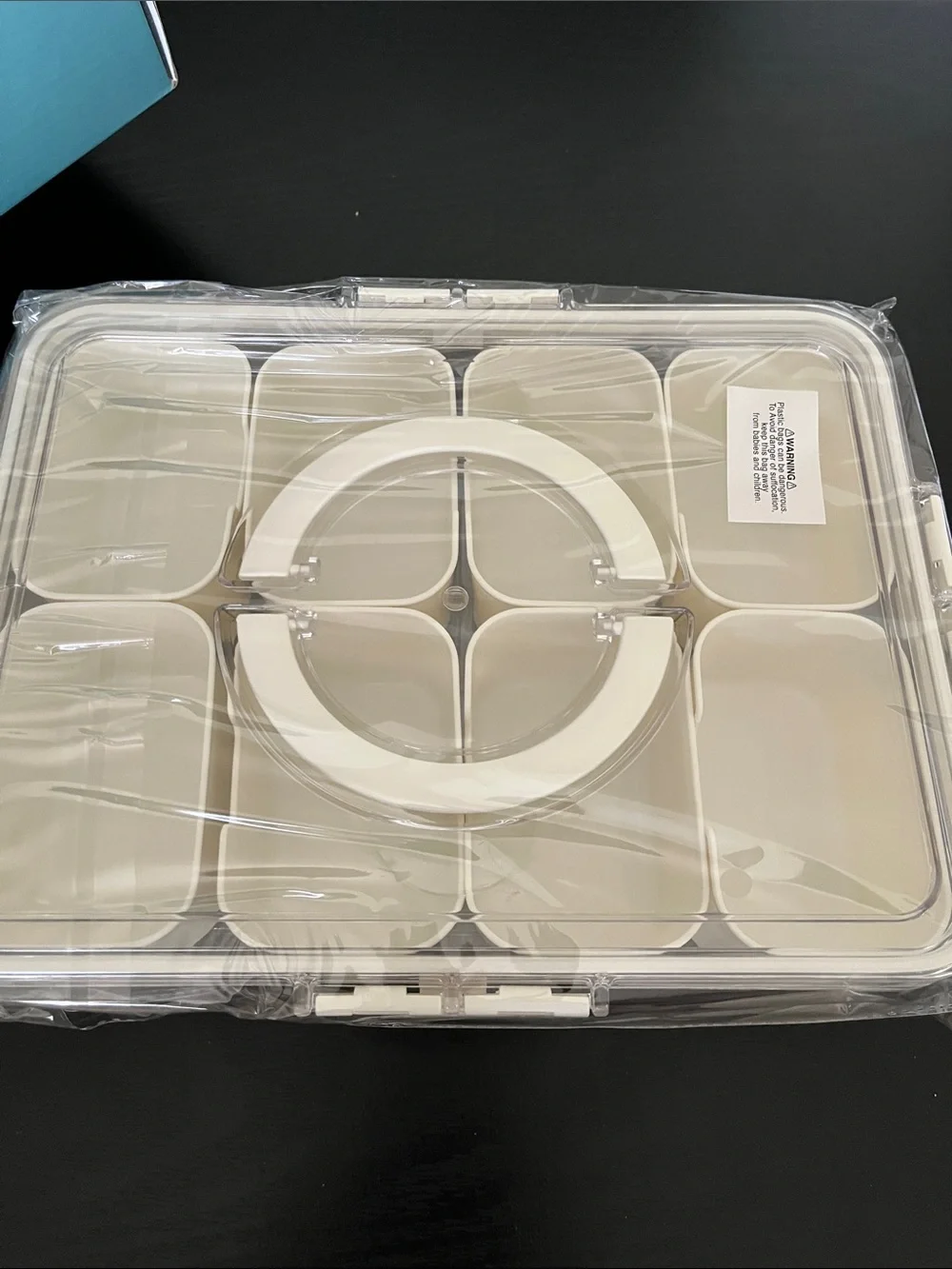 Tidy Club Snackle Box Divided Serving Tray